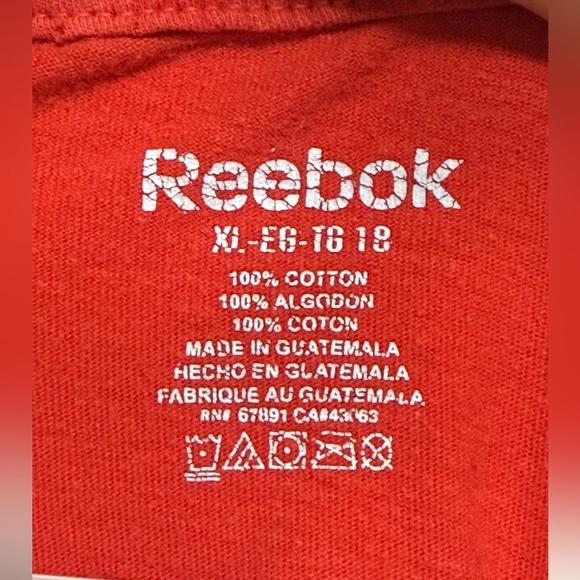 Chicago Blackhawks Hockey (Reebok) youth shirt - Picture 3 of 4